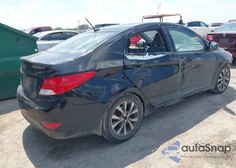 2017 Hyundai Accent Value Edition z USA, uszkodzony, nr VIN KMHCT4AE8HU353902